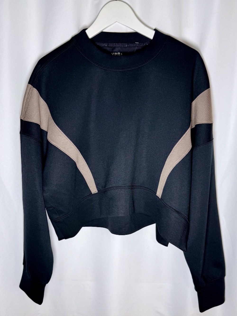 Abercrombie YPB neoKNIT Cropped Crewneck Sweatshirt Women's L NWT